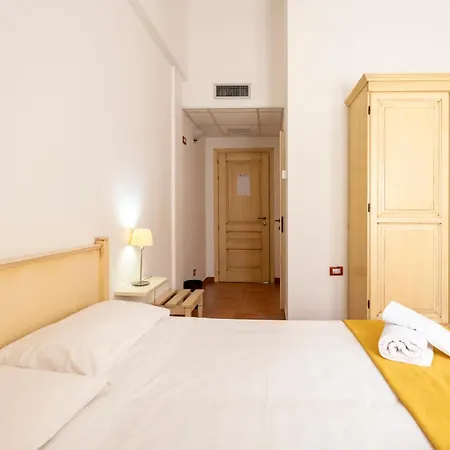 Hotel Marie Claire-2